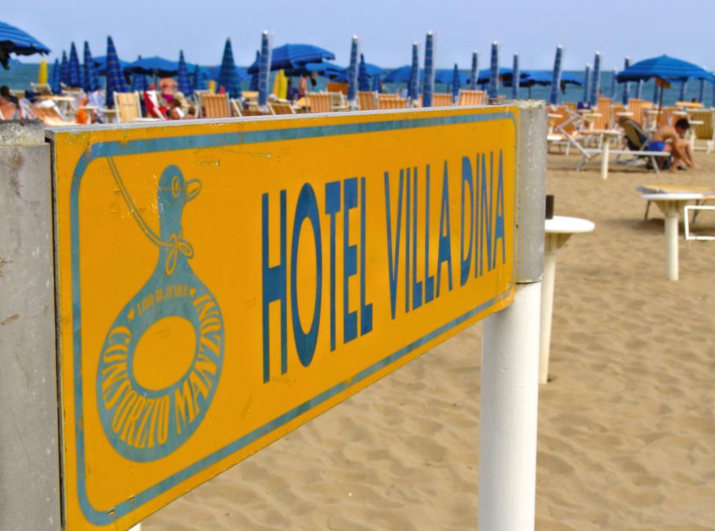 Hotel Villa Dina Lido di Jesolo Bagian luar foto