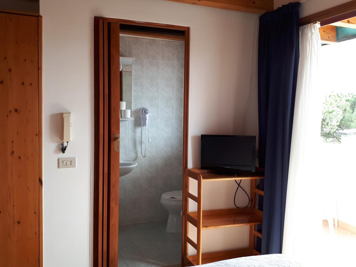 Hotel Villa Dina Lido di Jesolo Bagian luar foto