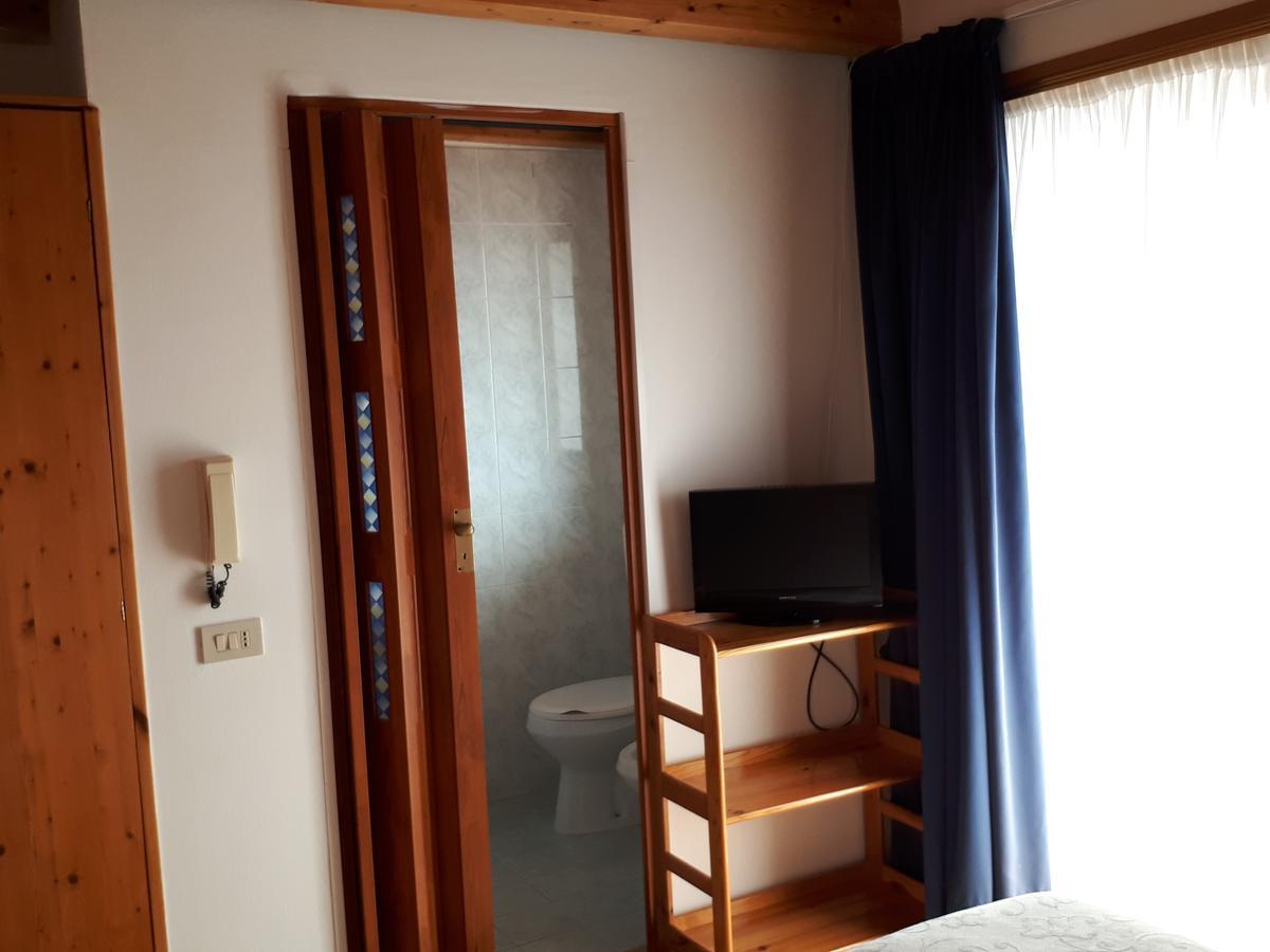 Hotel Villa Dina Lido di Jesolo Bagian luar foto